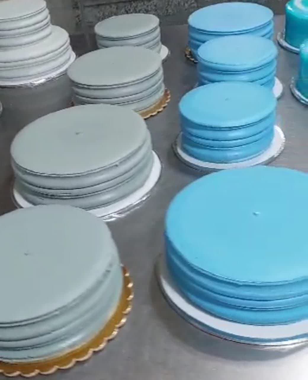 Cream Spreader Machine - Image 2